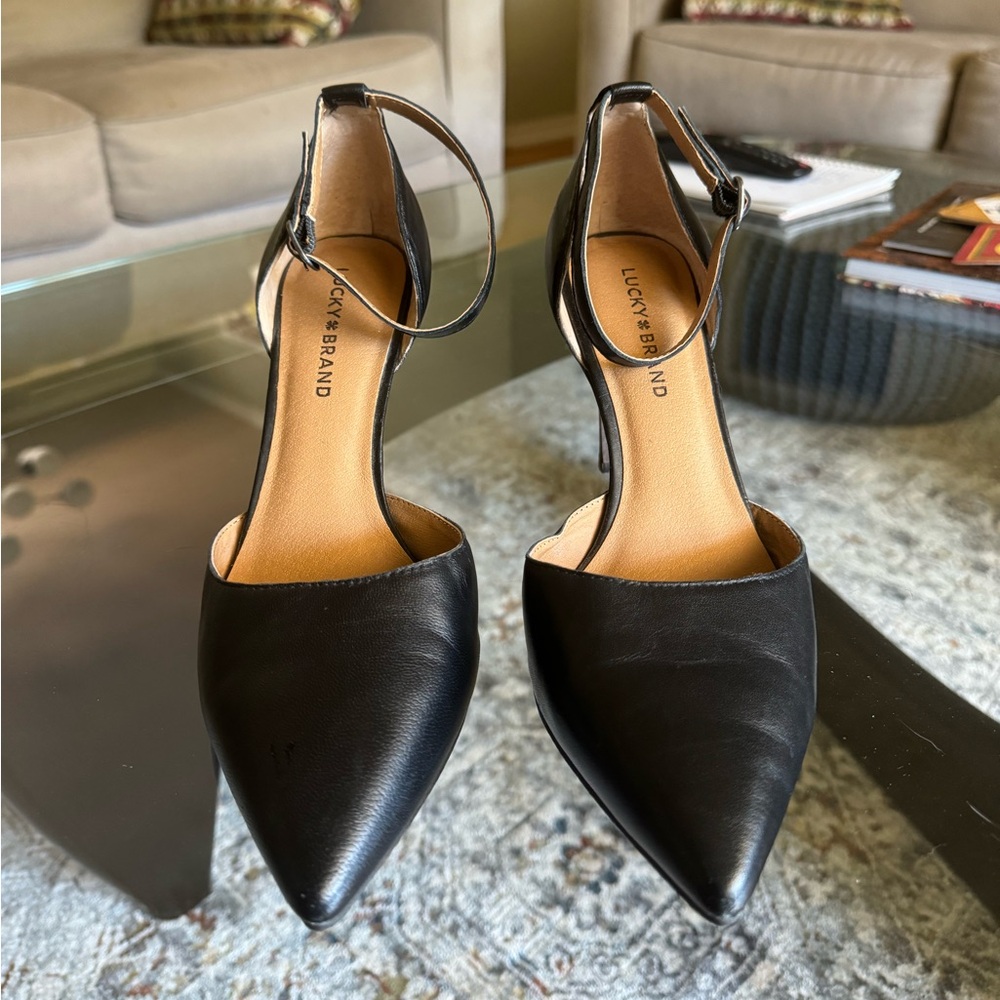 Lucky Brand Black Heel ankle strap